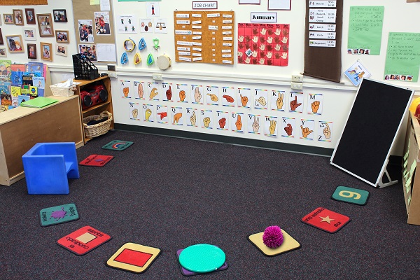 Circle time in an empty classroom.